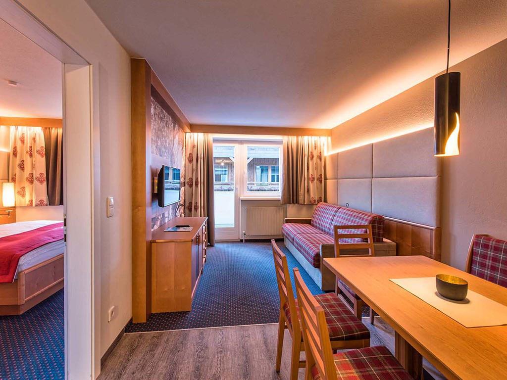 Hotel Universo Serfaus Rom bilde